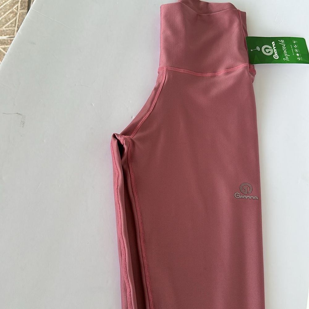 Grama Pink Leggings